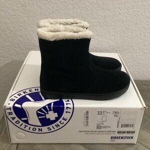 Birkenstock Kids' Lille Faux Shearling Lined Bootie (Little Kid), size 2US/33EU